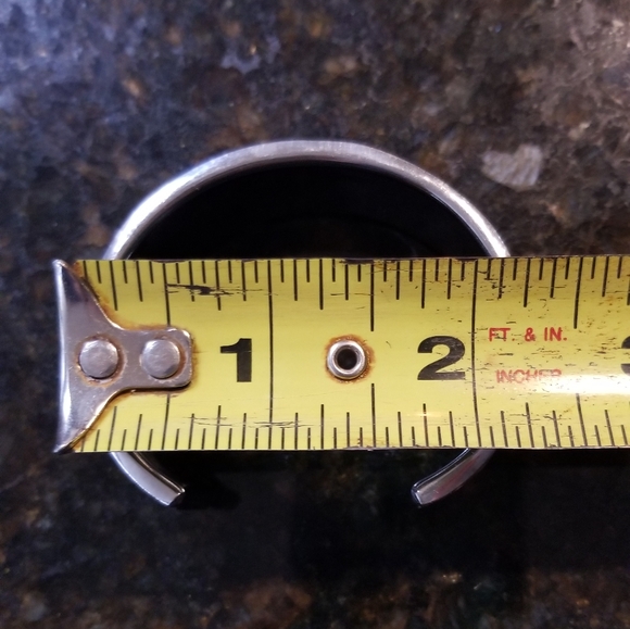 Vintage enamel and shell cuff - Picture 6 of 8